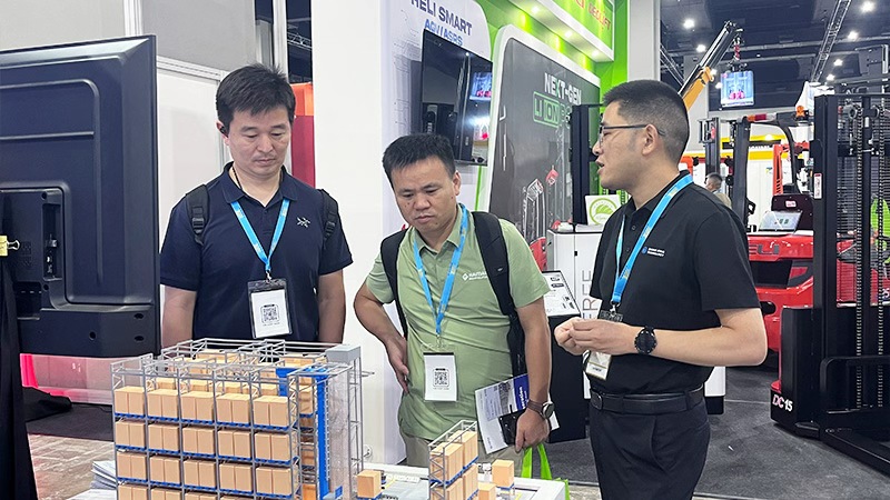 展会聚焦 | 合肥中鼎亮相马来西亚 Smart Factory 2025(图3) 1.jpg